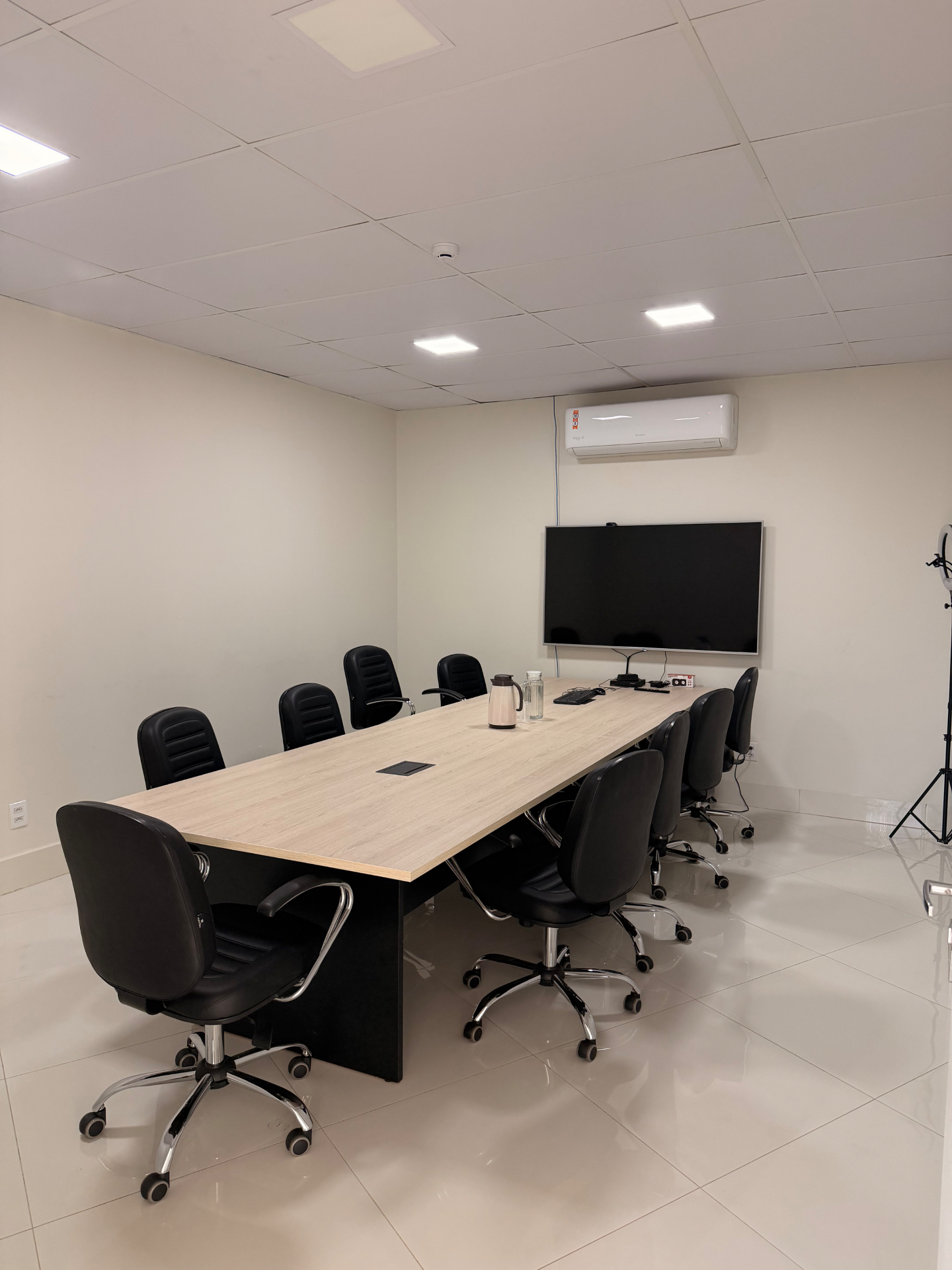 Sala de reuniões e monitoria
